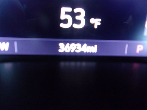 Used 2021 Chevrolet Colorado ZR2 w/ ZR2 Midnight Special Edition image 9