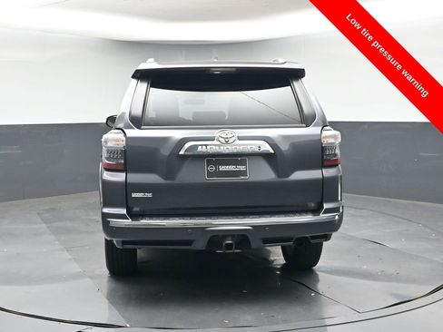 Used 2016 Toyota 4Runner Limited image 4