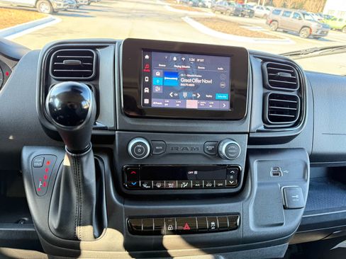 Used 2025 RAM ProMaster 1500 w/ Convenience Group image 17