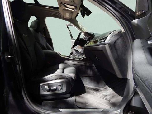 Used 2020 BMW X7 xDrive40i w/ Parking Assistance Package image 61