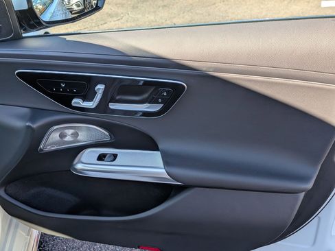 Certified 2024 Mercedes-Benz E 350 4MATIC Sedan image 36