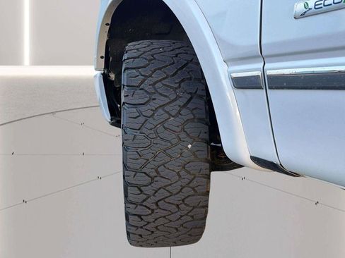 Used 2014 Ford F150 Platinum AWD/4WD image 32
