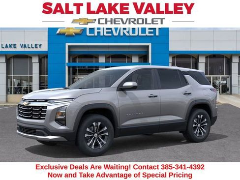 New 2026 Chevrolet Equinox LT image 2