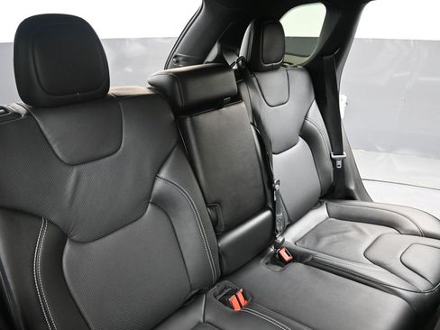 Used 2021 Jeep Cherokee Latitude Lux 80th Anniv w/ Quick Order Package 26U 80TH image 16