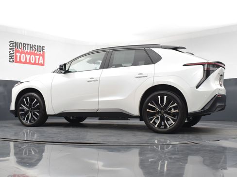 Certified 2026 Toyota bZ AWD/4WD image 36