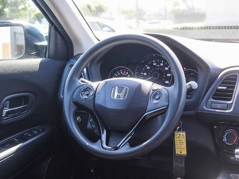 Used 2016 Honda HR-V LX image 21