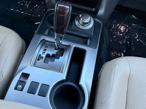 Used 2016 Toyota 4Runner Limited image 18