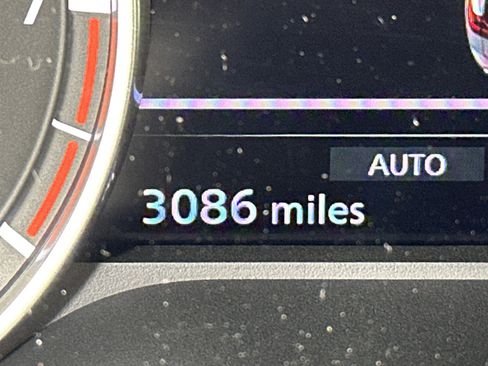 Certified 2025 Nissan Rogue SV image 5