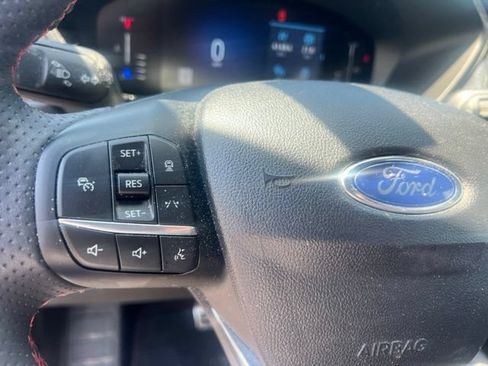 Used 2023 Ford Escape ST-Line w/ Tech Pack #1 AWD/4WD image 24