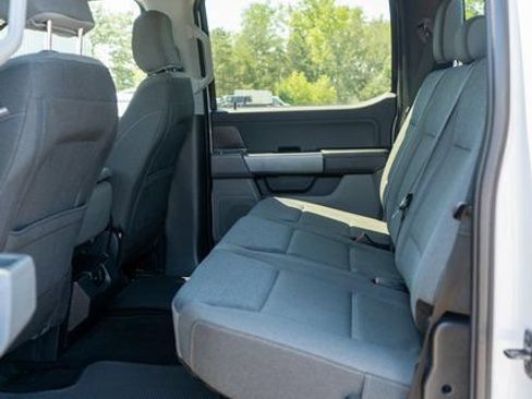 Used 2025 Ford F150 XLT w/ Equipment Group 301A Standard AWD/4WD image 9