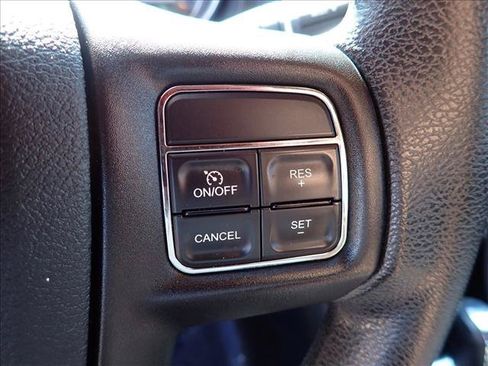 Used 2012 Chrysler 200 LX FWD image 13