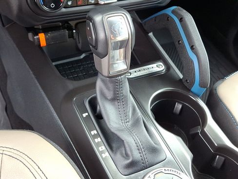 Certified 2024 Ford Bronco Wildtrak image 22