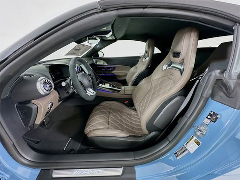 New 2026 Mercedes-Benz SL 63 AMG 4MATIC image 23