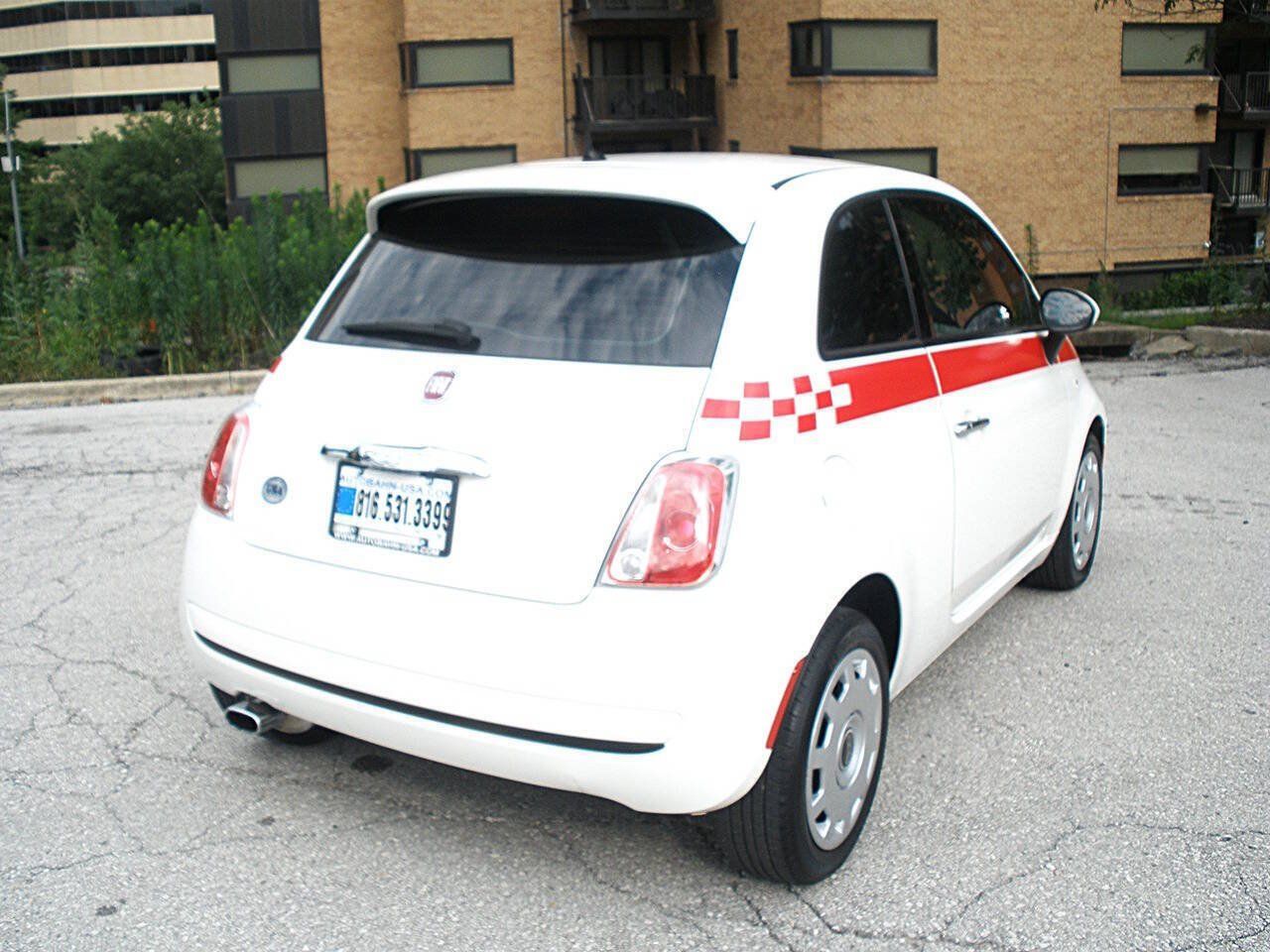 Used 2015 FIAT 500 Pop FWD image 11