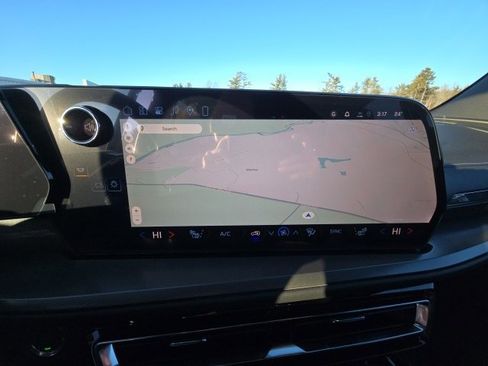 New 2026 Chevrolet Traverse LT w/ LPO, Floor Liner Package image 13