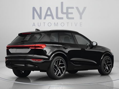 Used 2025 Audi SQ6 e-tron Prestige w/ 21" Black Optic Wheel Package AWD/4WD image 3