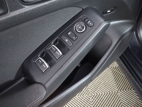 Used 2023 Honda Civic LX image 34