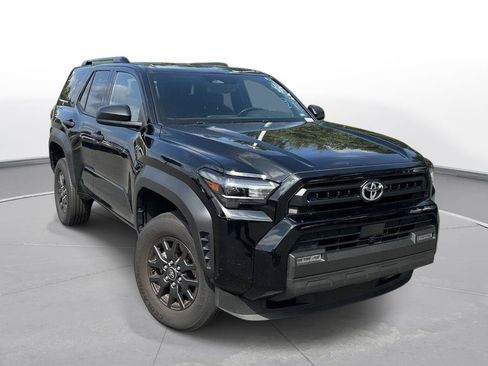 Used 2025 Toyota 4Runner SR5 AWD/4WD image 4