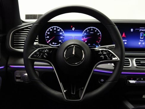 New 2026 Mercedes-Benz GLE 350 4MATIC image 9