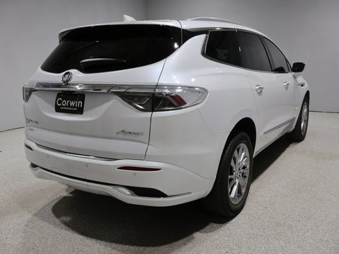 Used 2023 Buick Enclave Avenir w/ Avenir Technology Package AWD/4WD image 2
