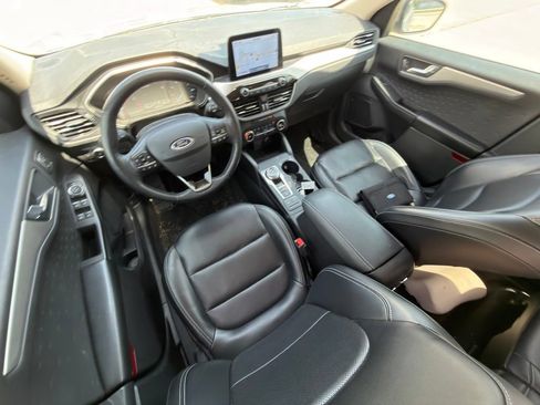 Used 2020 Ford Escape SEL FWD image 9