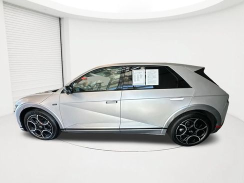Used 2024 Hyundai Ioniq 5 Limited AWD/4WD image 9