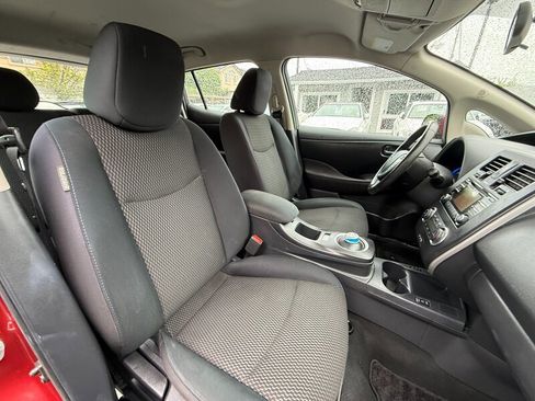 Used 2015 Nissan Leaf S w/ Charge Package image 13