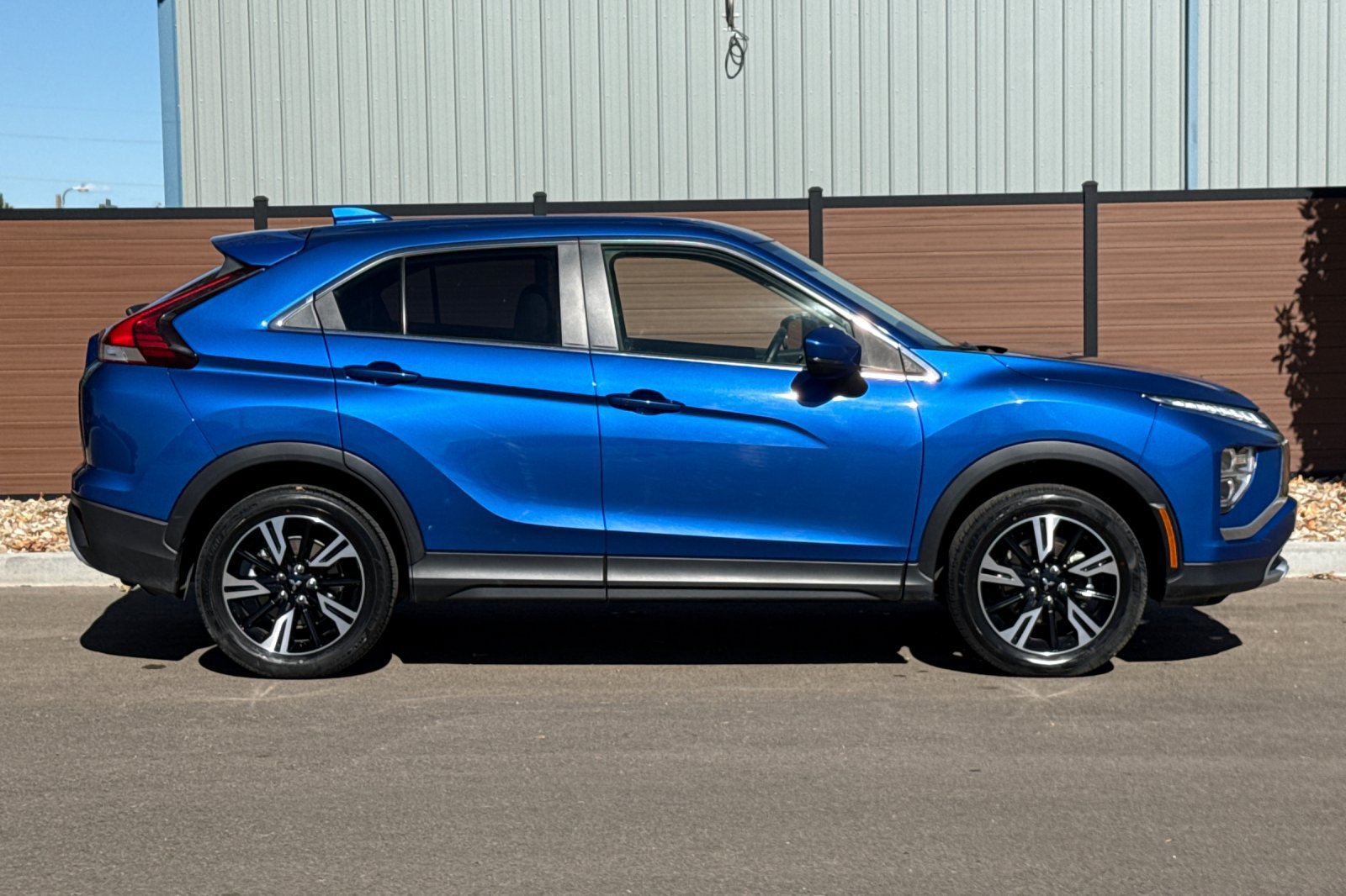 Used 2025 Mitsubishi Eclipse Cross SE AWD/4WD image 3