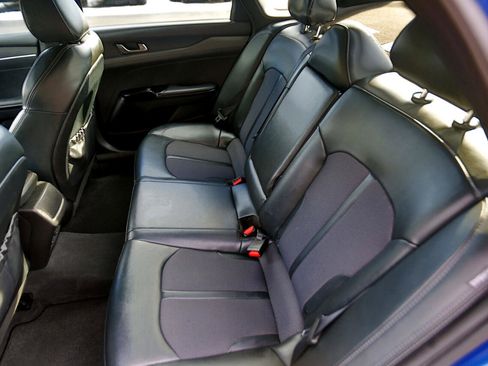 Used 2022 Kia K5 GT-Line image 10