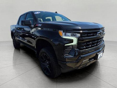 Used 2025 Chevrolet Silverado 1500 RST w/ Z71 Off-Road Package AWD/4WD image 33