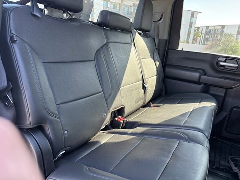 Used 2024 Chevrolet Silverado 3500 W/T image 32