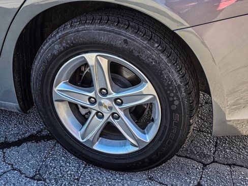 Certified 2024 Chevrolet Malibu LT image 8