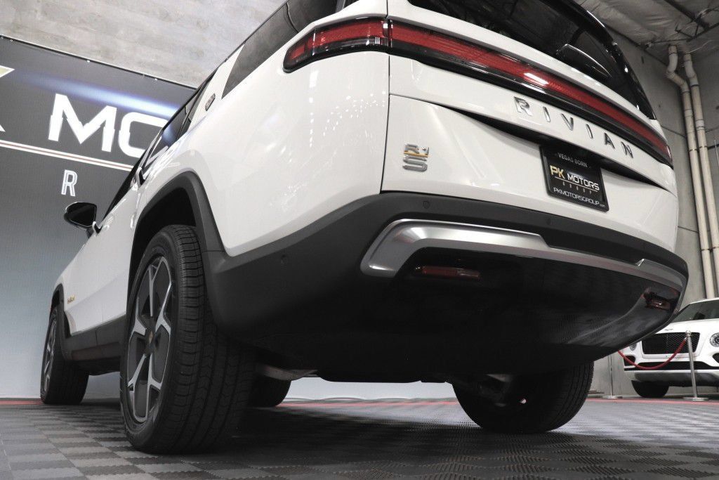 Used 2023 Rivian R1S Adventure Quad AWD/4WD image 84