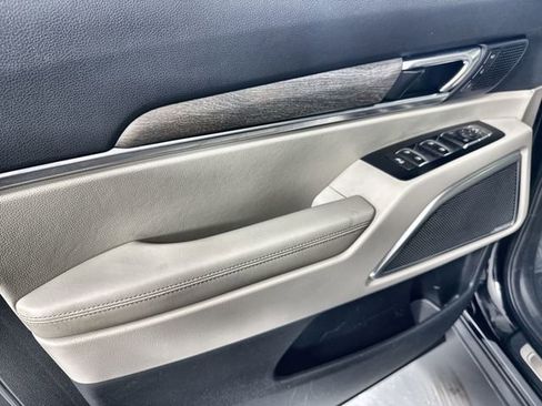 Used 2020 Kia Telluride SX w/ SX Prestige Package image 22
