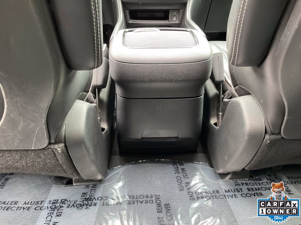 Used 2023 Chrysler Pacifica Limited w/ Uconnect Theater Family Group FWD image 37