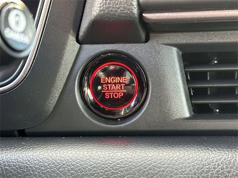 Used 2024 Honda Pilot TrailSport image 15