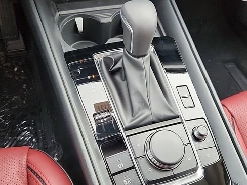 Certified 2025 MAZDA CX-50 2.5 Hybrid w/ Cargo Package image 25