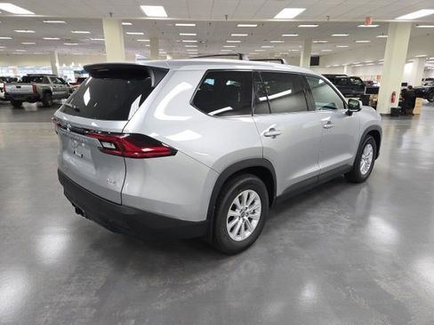 New 2026 Toyota Grand Highlander AWD image 5