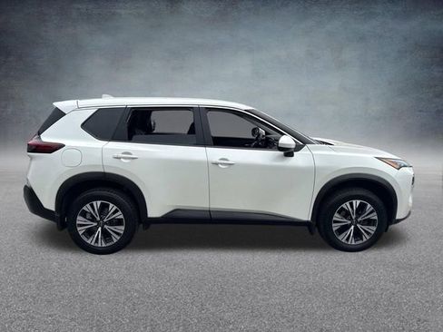 Used 2023 Nissan Rogue SV AWD/4WD image 5