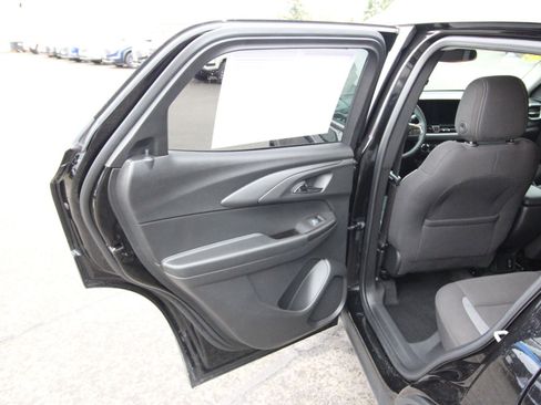 Used 2024 Chevrolet TrailBlazer LT w/ Convenience Package image 26