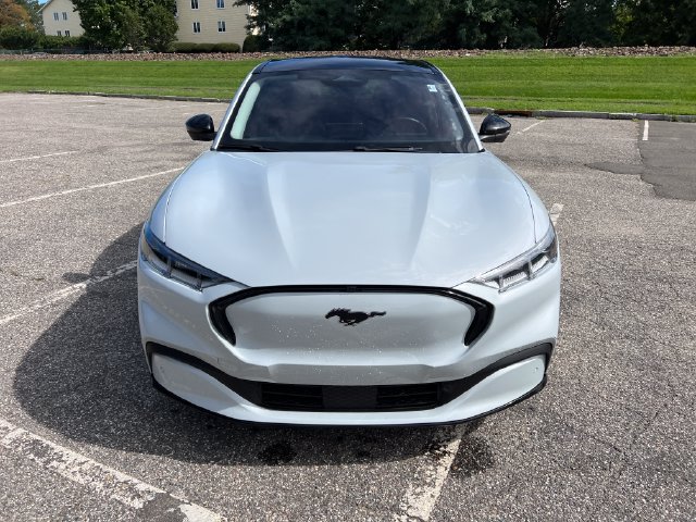 Used 2023 Ford Mustang Mach-E Premium AWD/4WD image 3