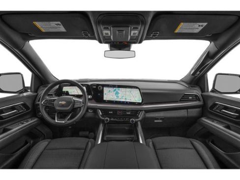Used 2025 Chevrolet Tahoe Z71 AWD/4WD image 10