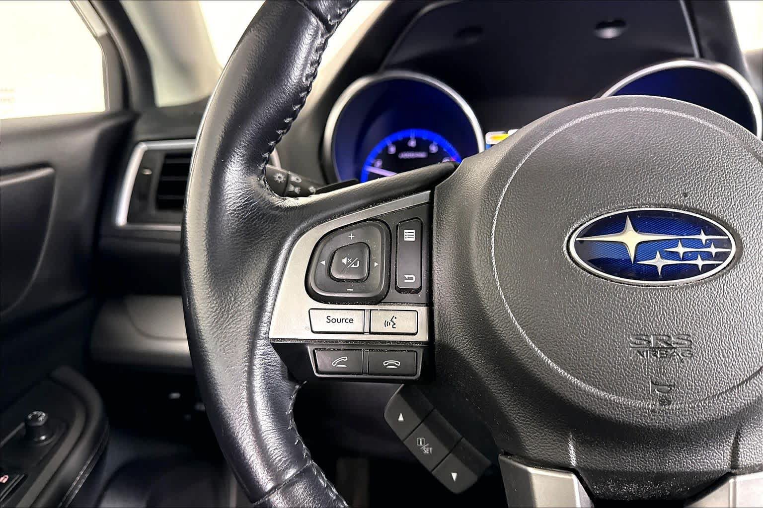 Used 2016 Subaru Legacy 2.5i Premium w/ Moonroof Package AWD/4WD image 22