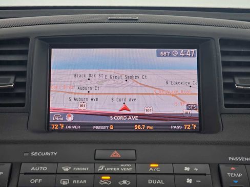 Used 2006 INFINITI M35 image 24