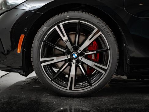 New 2026 BMW 550e xDrive image 13