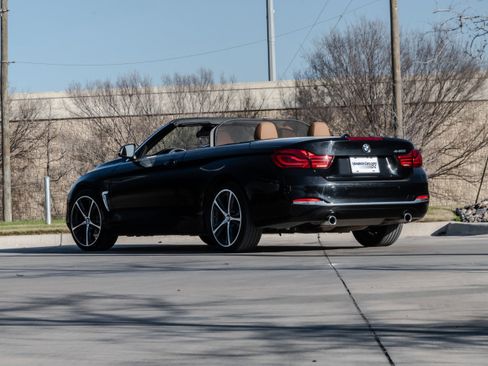 Used 2018 BMW 440i Convertible image 3