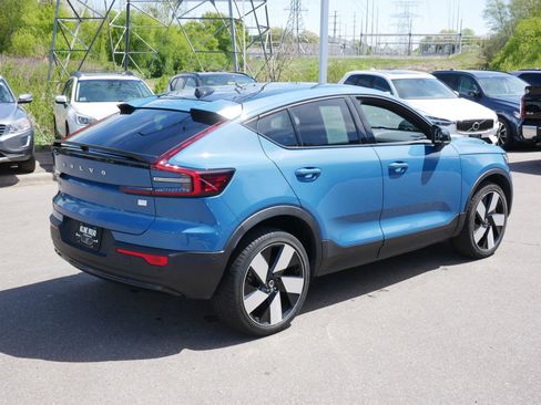 Used 2023 Volvo C40 P8 Recharge Ultimate AWD/4WD image 7
