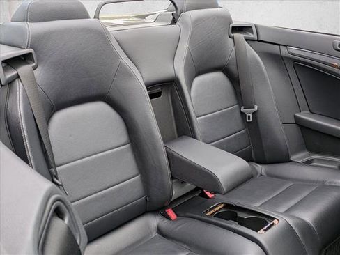 Used 2011 Mercedes-Benz E 350 Cabriolet image 17