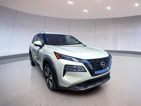 Used 2023 Nissan Rogue SL w/ SL Premium Package image 1