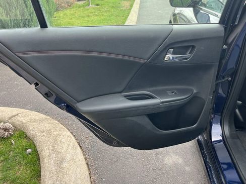 Used 2017 Honda Accord Sport Special Edition image 16